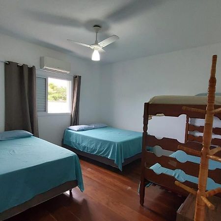 Suites 500M Praia Da Enseada 瓜鲁雅 外观 照片