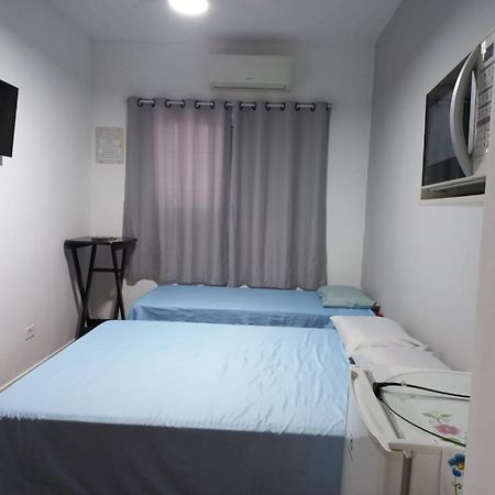 Suites 500M Praia Da Enseada 瓜鲁雅 外观 照片
