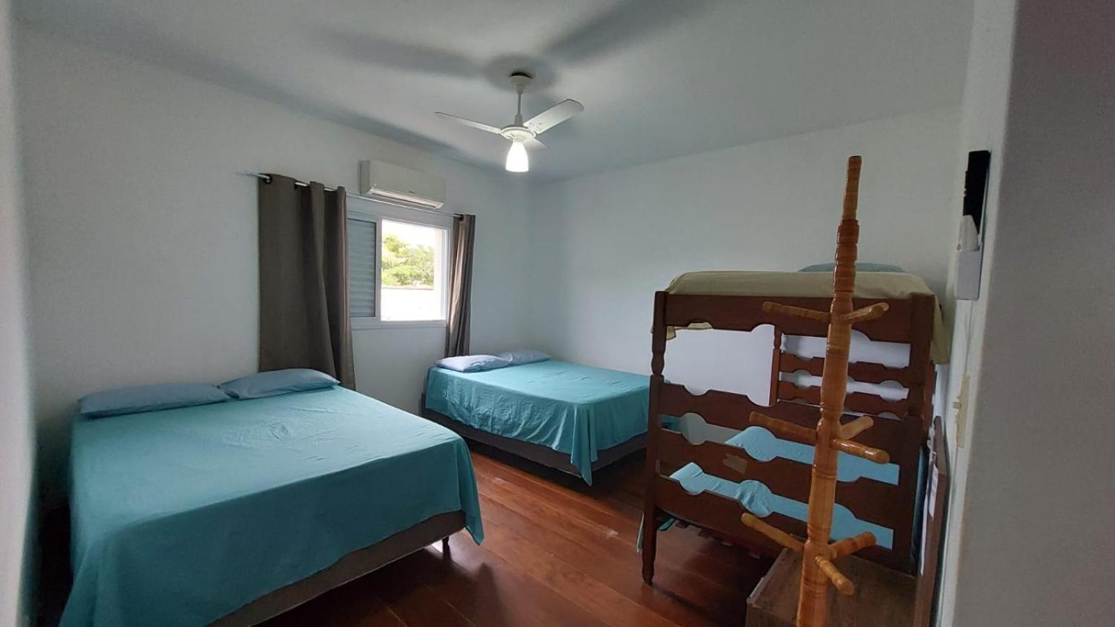 Suites 500M Praia Da Enseada 瓜鲁雅 外观 照片